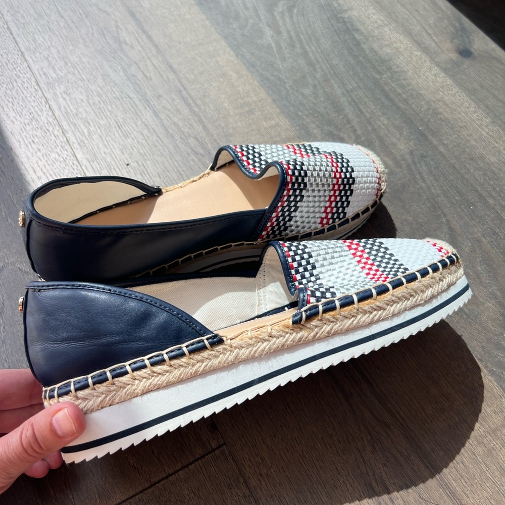 Tommy Hilfiger Carliss Espadrille Flats Size 9.5 M EUC Red White Blue Slip On